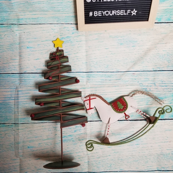 Christmas metal table top decor - Picture 3 of 6